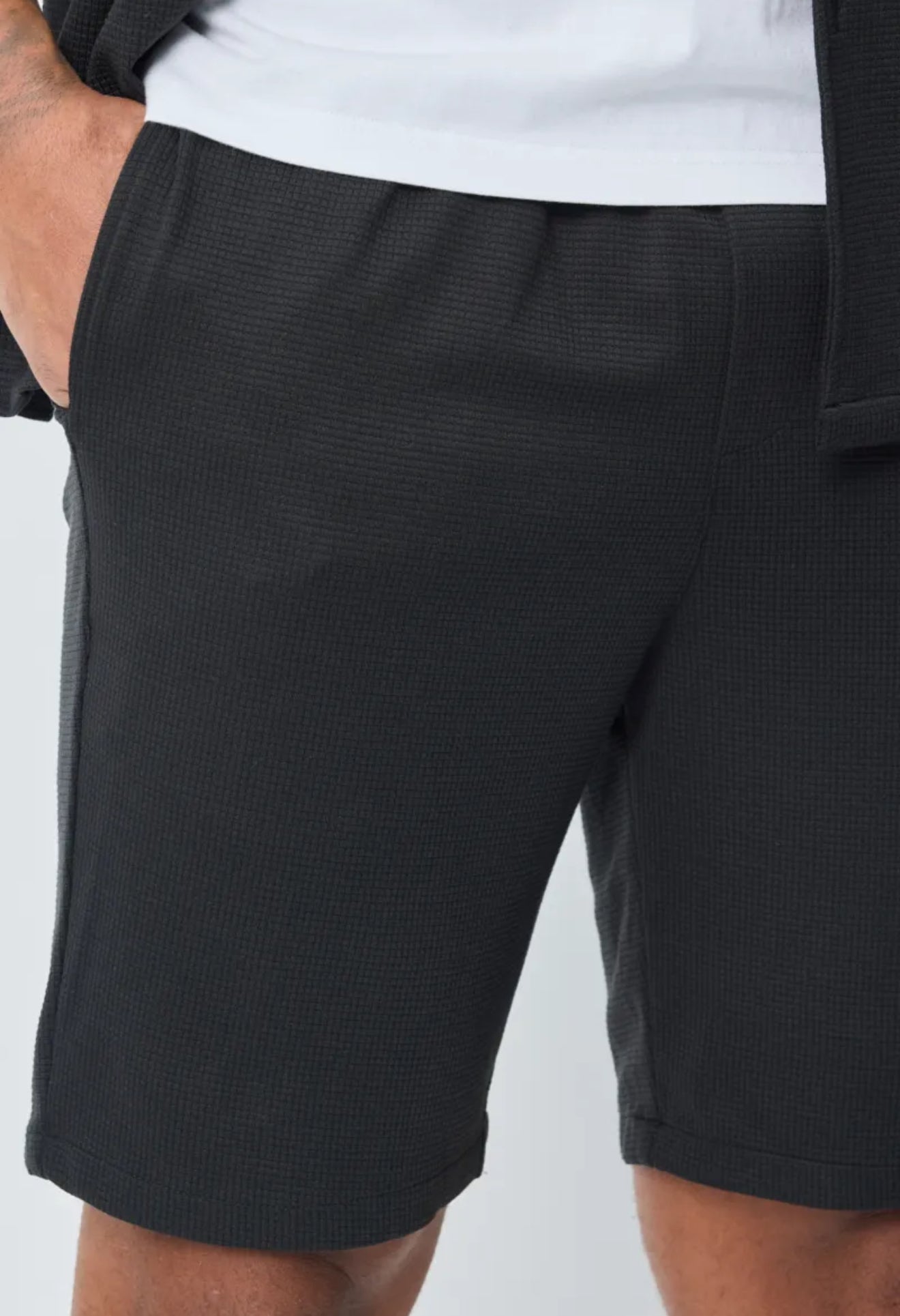 Ensemble chemise et short noir