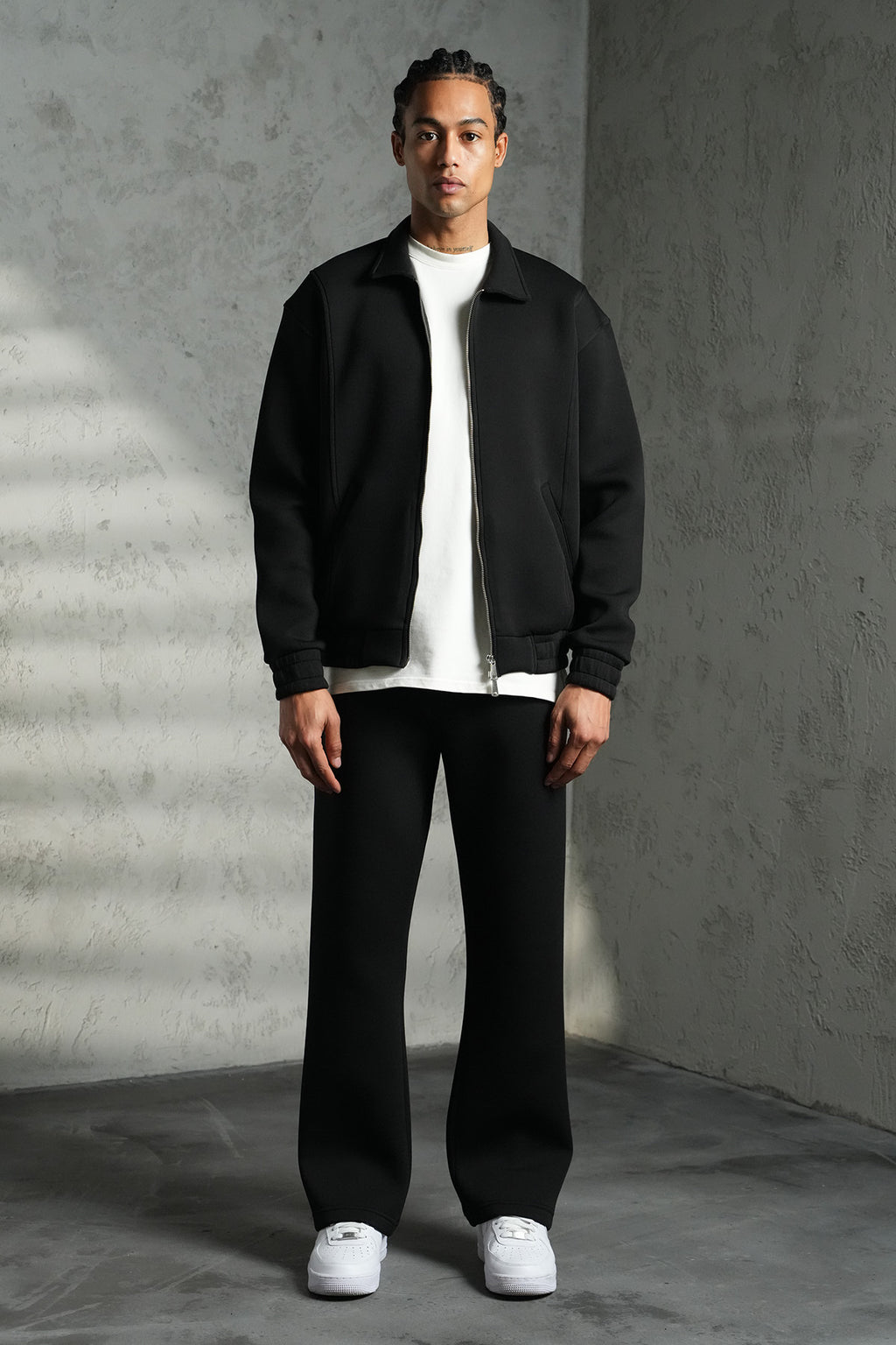 ENSEMBLE NÉOPRÈNE NOIR JOGGING ET VESTE COL MONTANT