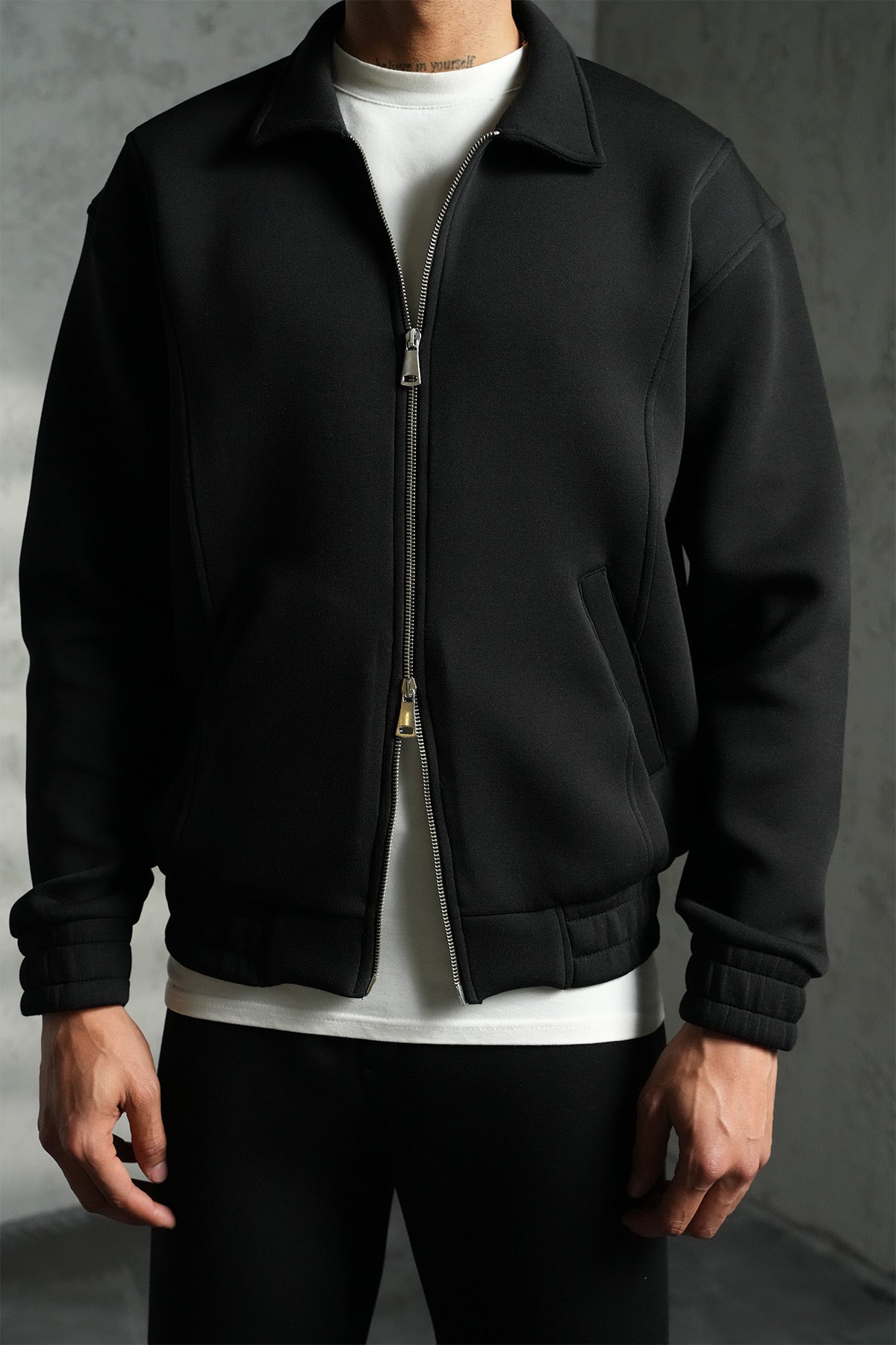 ENSEMBLE NÉOPRÈNE NOIR JOGGING ET VESTE COL MONTANT