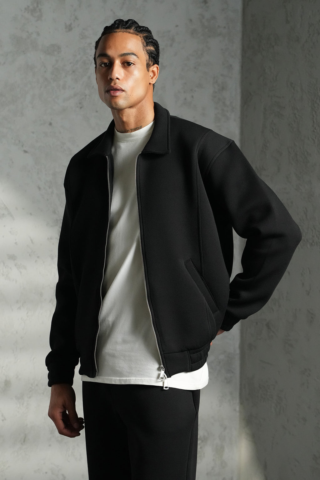 ENSEMBLE NÉOPRÈNE NOIR JOGGING ET VESTE COL MONTANT