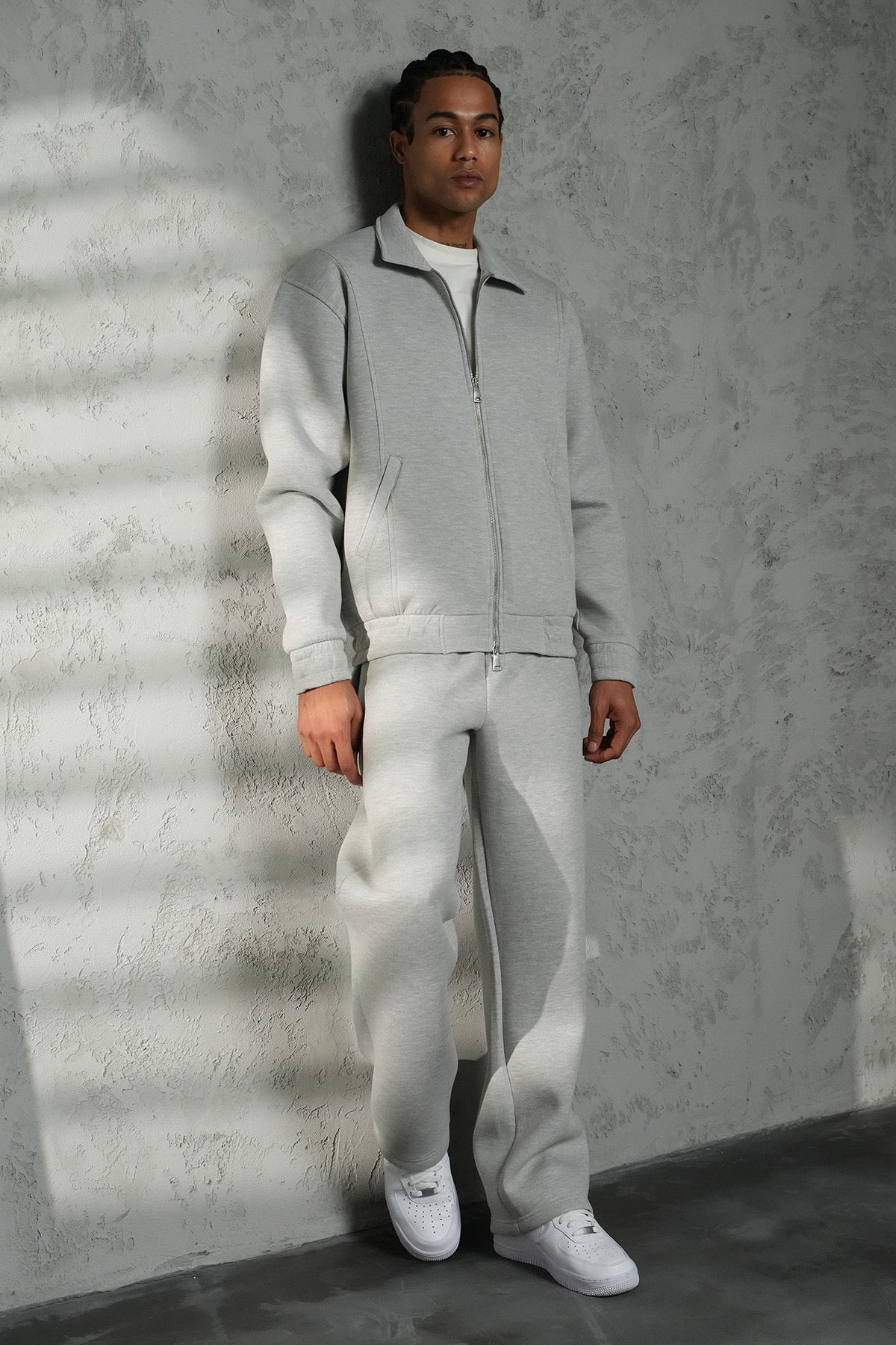 ENSEMBLE NÉOPRÈNE GRIS JOGGING ET VESTE COL MONTANT