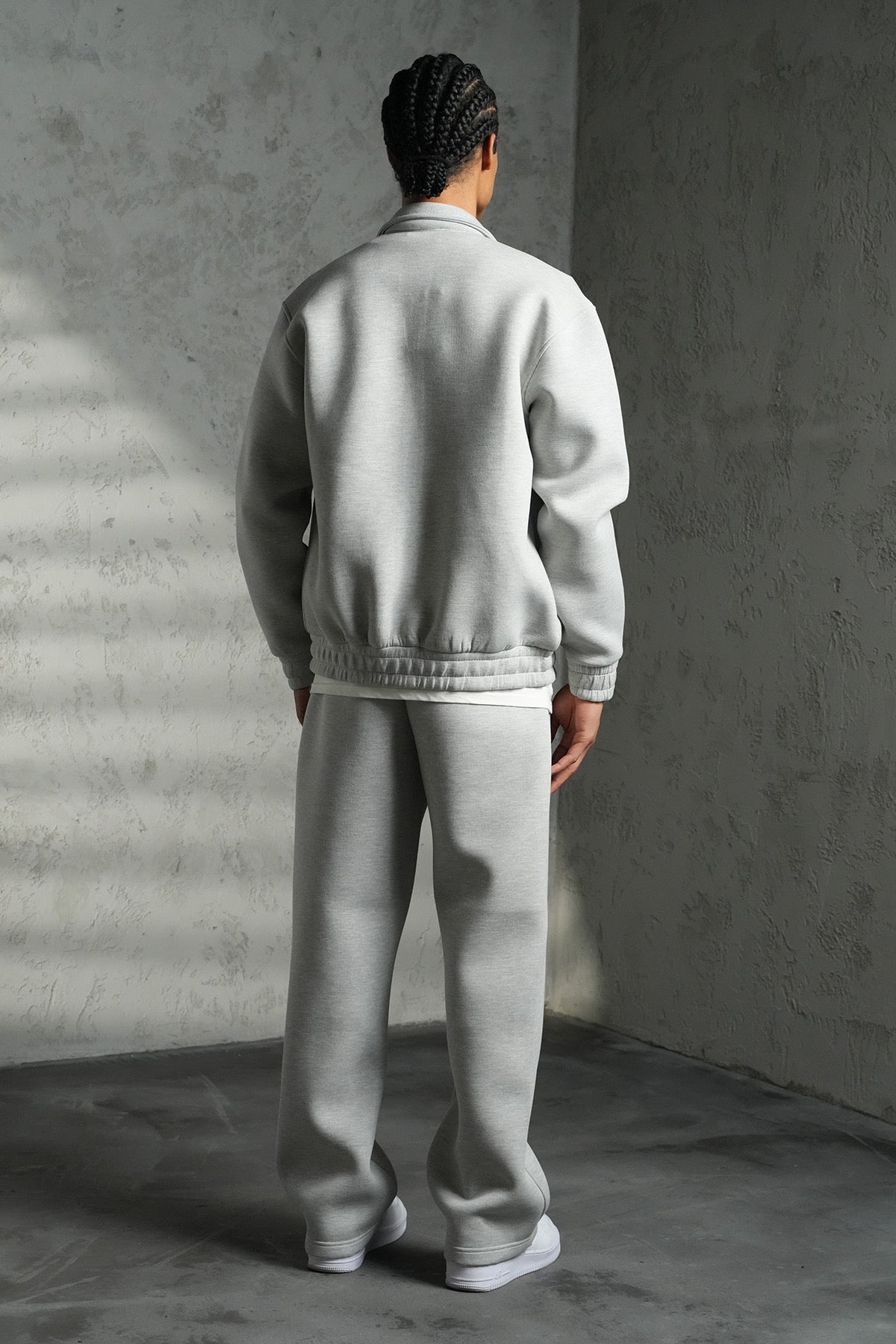 ENSEMBLE NÉOPRÈNE GRIS JOGGING ET VESTE COL MONTANT