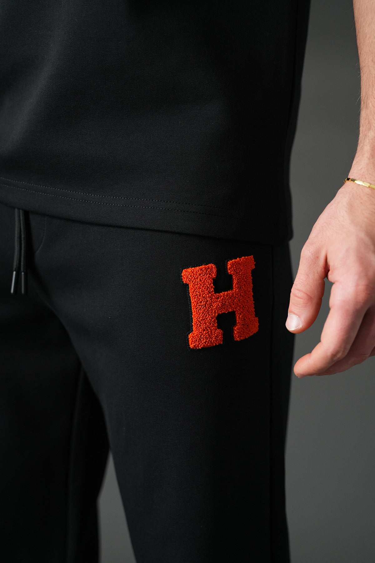 ENSEMBLE LETTRE H NOIR