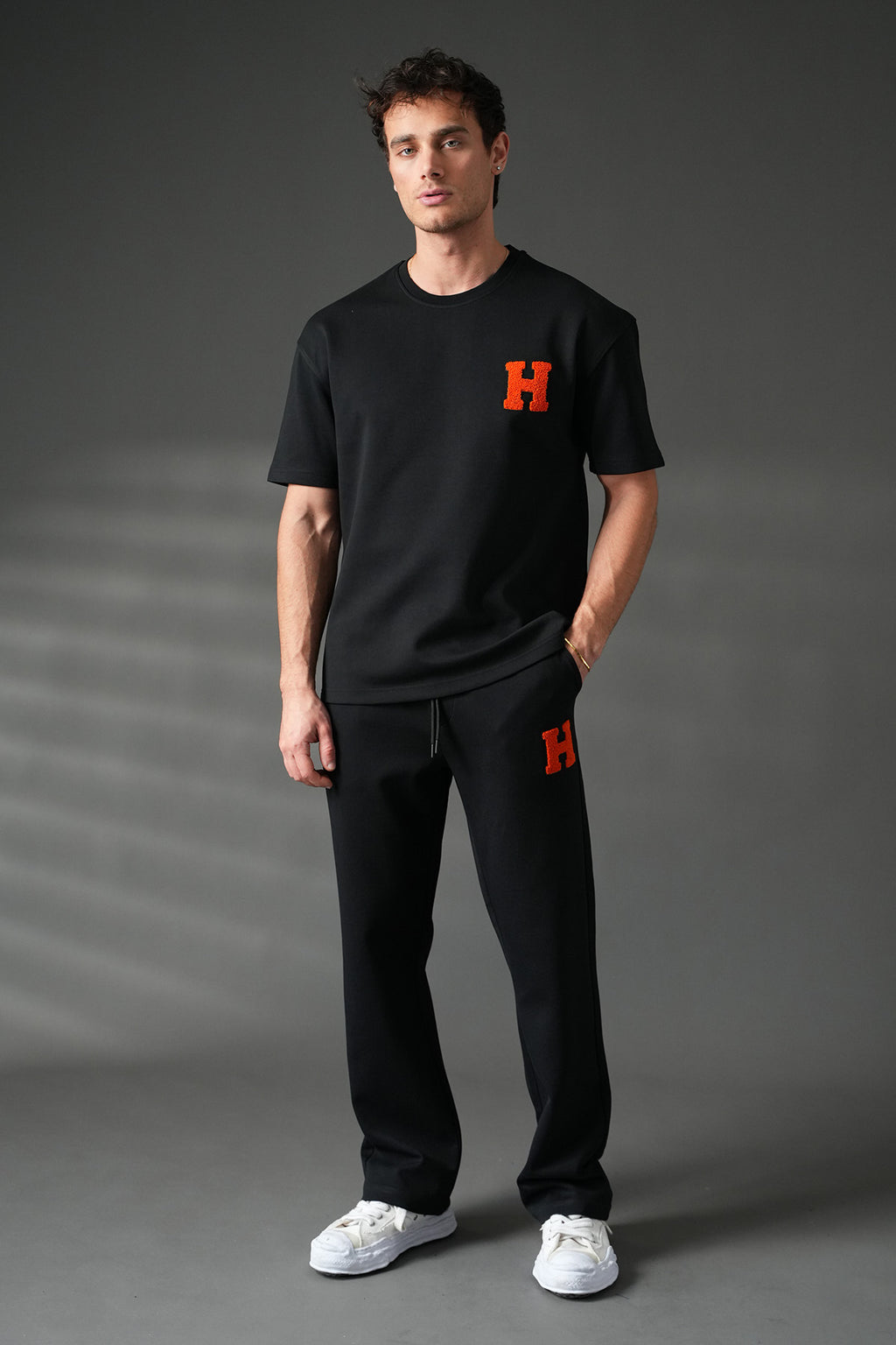 ENSEMBLE LETTRE H NOIR