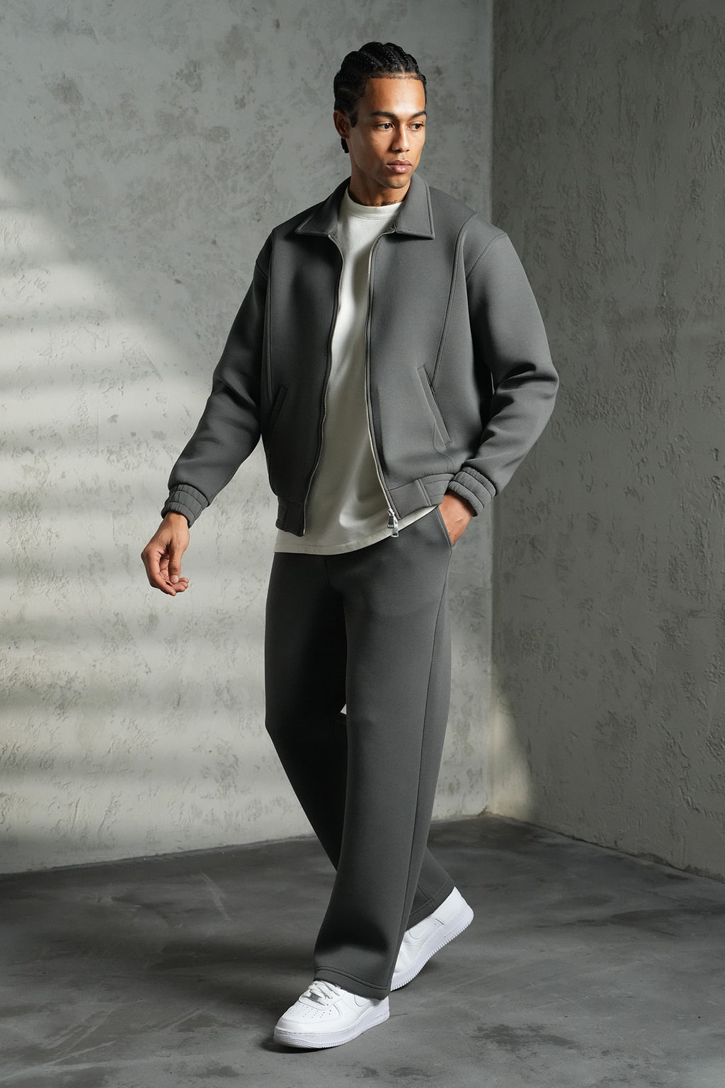ENSEMBLE NÉOPRÈNE ANTHRACITE JOGGING ET VESTE COL MONTANT
