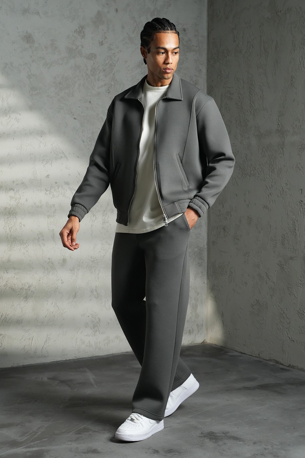ENSEMBLE NÉOPRÈNE ANTHRACITE JOGGING ET VESTE COL MONTANT