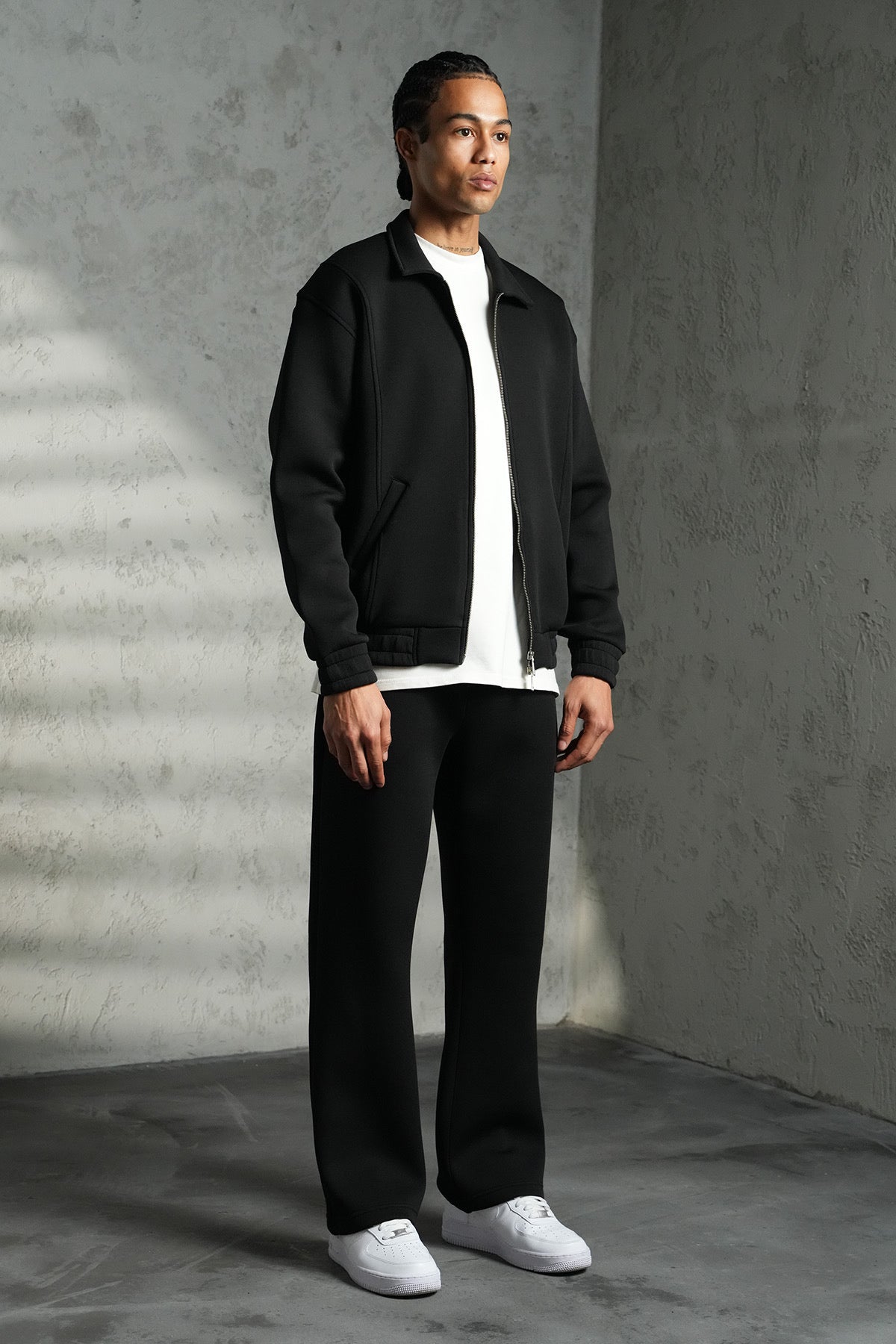 ENSEMBLE NÉOPRÈNE NOIR JOGGING ET VESTE COL MONTANT