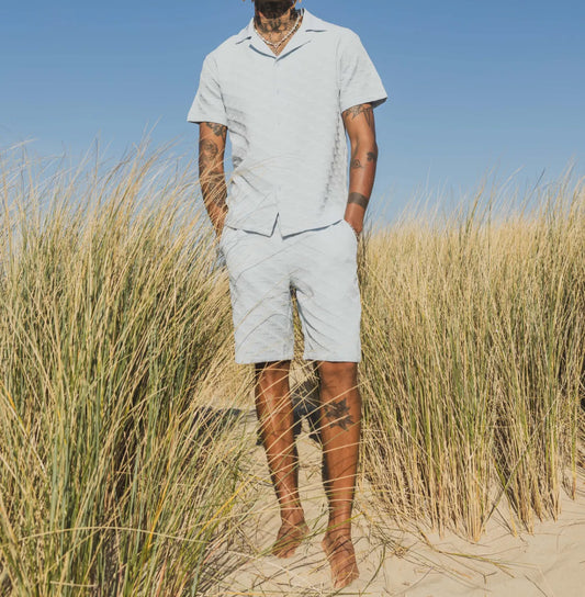 Ensemble chemise et short bleu claire