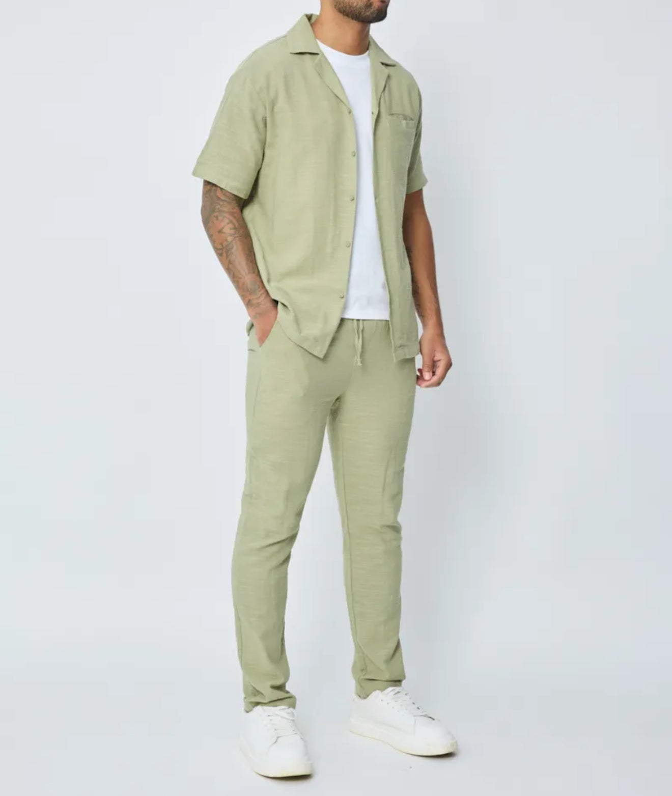 Ensemble vert en lin