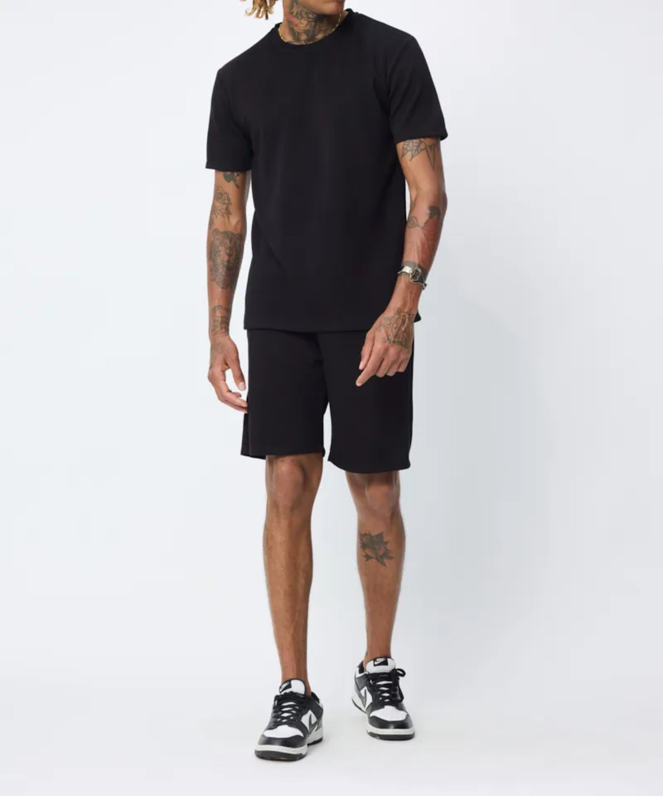 Ensemble Noir Short