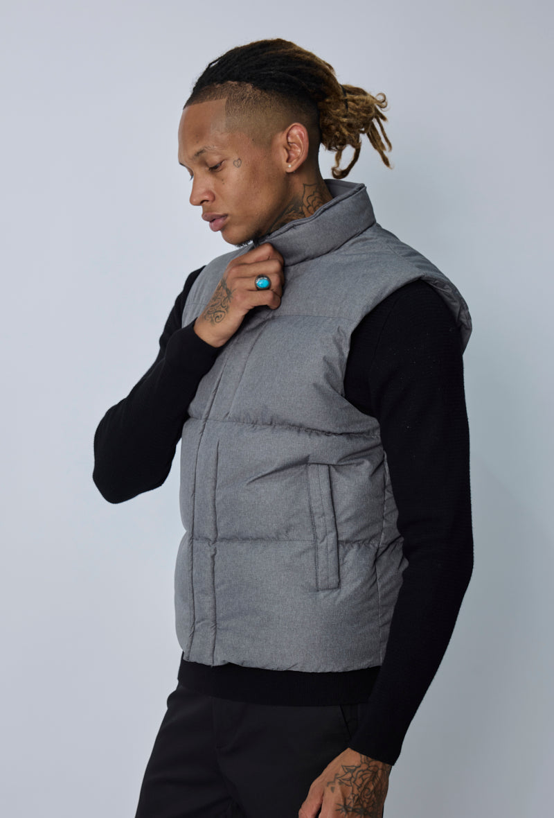 VESTE SANS MANCHES GRIS