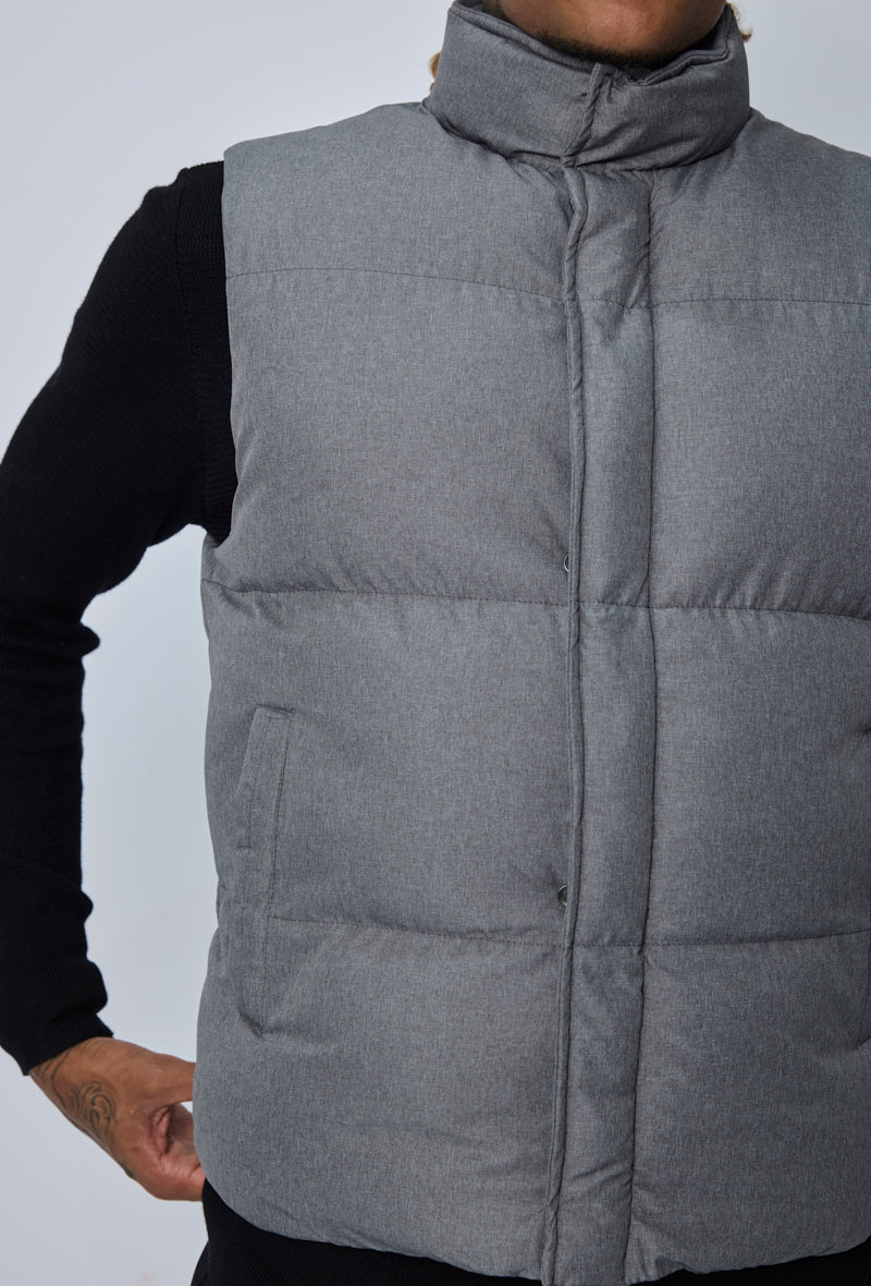 VESTE SANS MANCHES GRIS