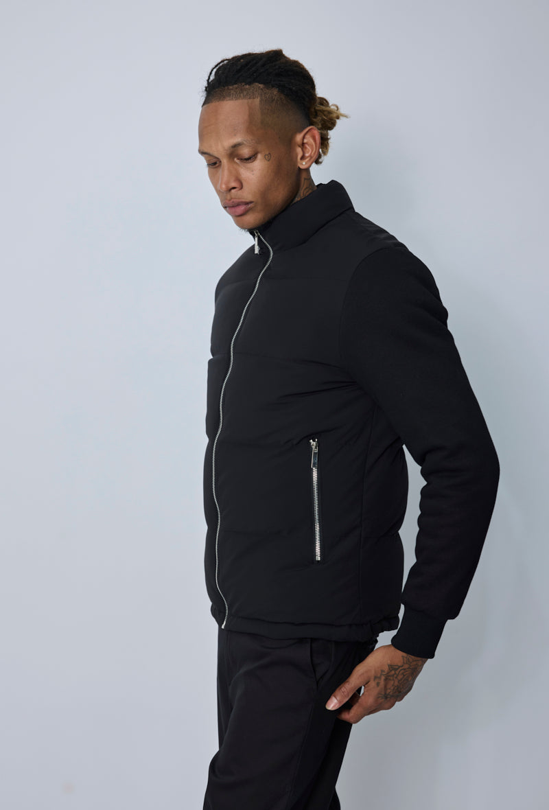 VESTE NOIRE ZIPPÉE