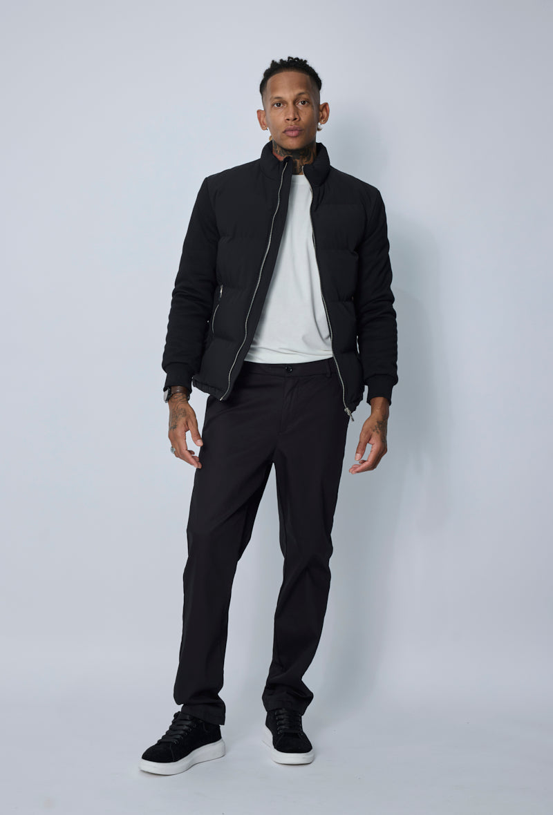 VESTE NOIRE ZIPPÉE